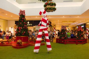 Confira a chegada do Papai Noel no RibeirãoShopping