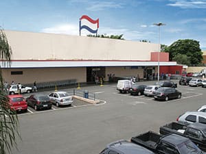 Rede Tonin arrecada alimentos, itens de higiene e limpeza e agasalhos em Ribeirão Preto