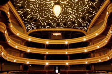 Theatro Pedro II comemora seus 92 anos com programação especial