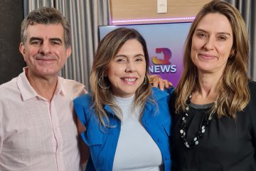 Chico Ferreira e Flávia Chiarello encerram o último episódio da série de podcast “Jornalistas do interior”