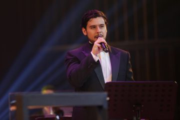 Vencedor do prêmio Pavarotti, Ramon Mundin faz show em Ribeirão