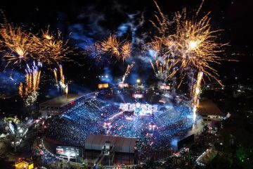 Camarote Arena Premium tem abertura especial para show Boate Azul na Festa do Peão de Barretos