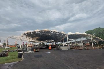 Expo Bauru: evento conta com áreas cobertas e asfalto, garantindo conforto para o público