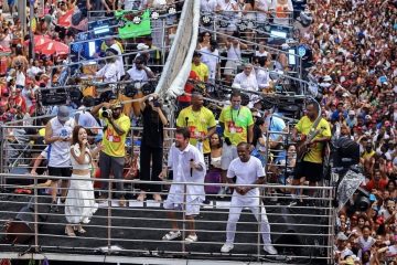 Saulo Fernandes é confirmado no line-up do RP Folia 2025, ao lado de Bell Marques e Banda EVA