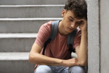 “Adolescência”: série da Netflix expõe dores reais dos jovens e acende alerta para saúde mental