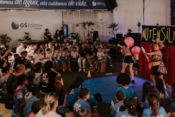 Com André Trigueiro e Lirinha, sexta-feira (22) promete intensificar o movimento de público na FIL