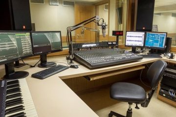 Senac Ribeirão Preto discute o impacto da inteligência artificial na comunicação durante a Jornada Senac de Rádio