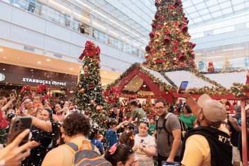 A chegada do Papai Noel marca o início das festividades de Natal no RibeirãoShopping e no ShoppingSantaÚrsula