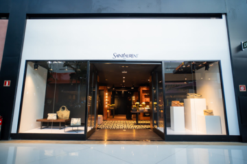 Iguatemi Ribeirão Preto recebe terceira edição da pop-upda grife Yves Saint Laurent