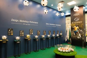 Shopping de Ribeirão Preto recebe exposição inédita sobre a evolução das bolas do futebol