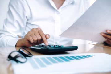 Bem-estar financeiro X endividamento recorde das famílias: especialista ensina como sair do vermelho e ter mais tranquilidade