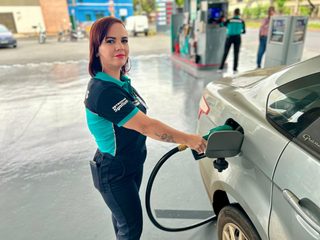 Participação feminina se aproxima de 50% das admissões em Ribeirão Preto